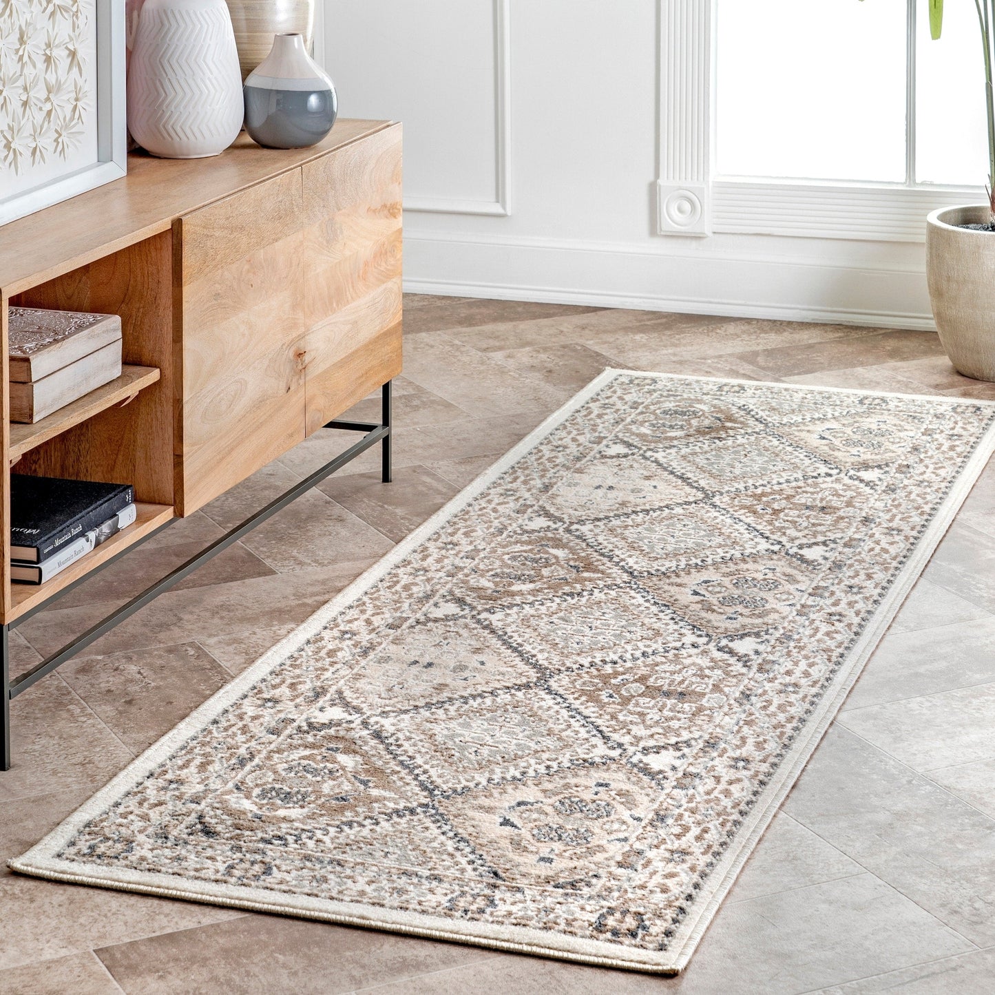 Nuloom Becca Traditional Tiled Area Rug