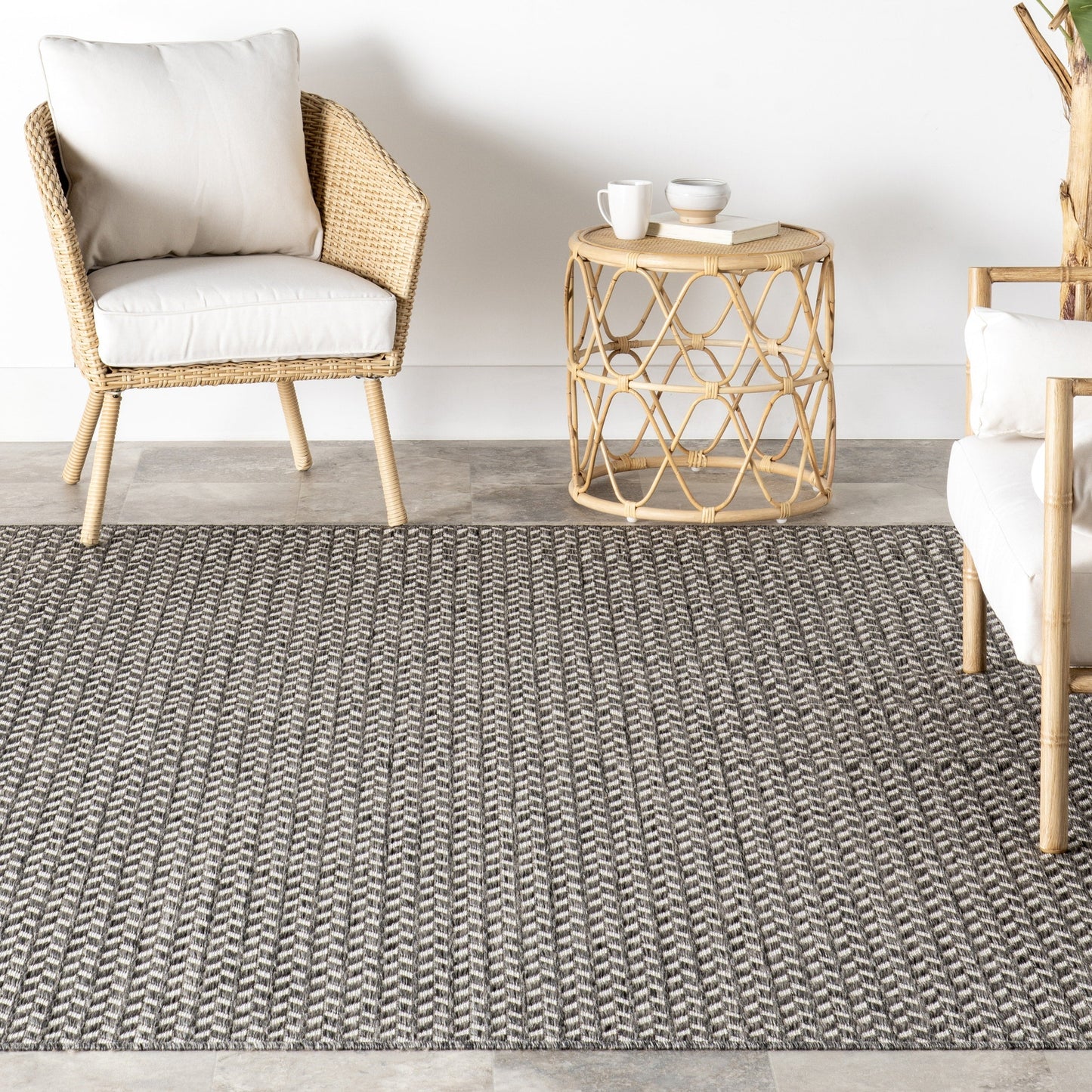 Nuloom Camryn Herringbone Indoor/Outdoor Area Rug