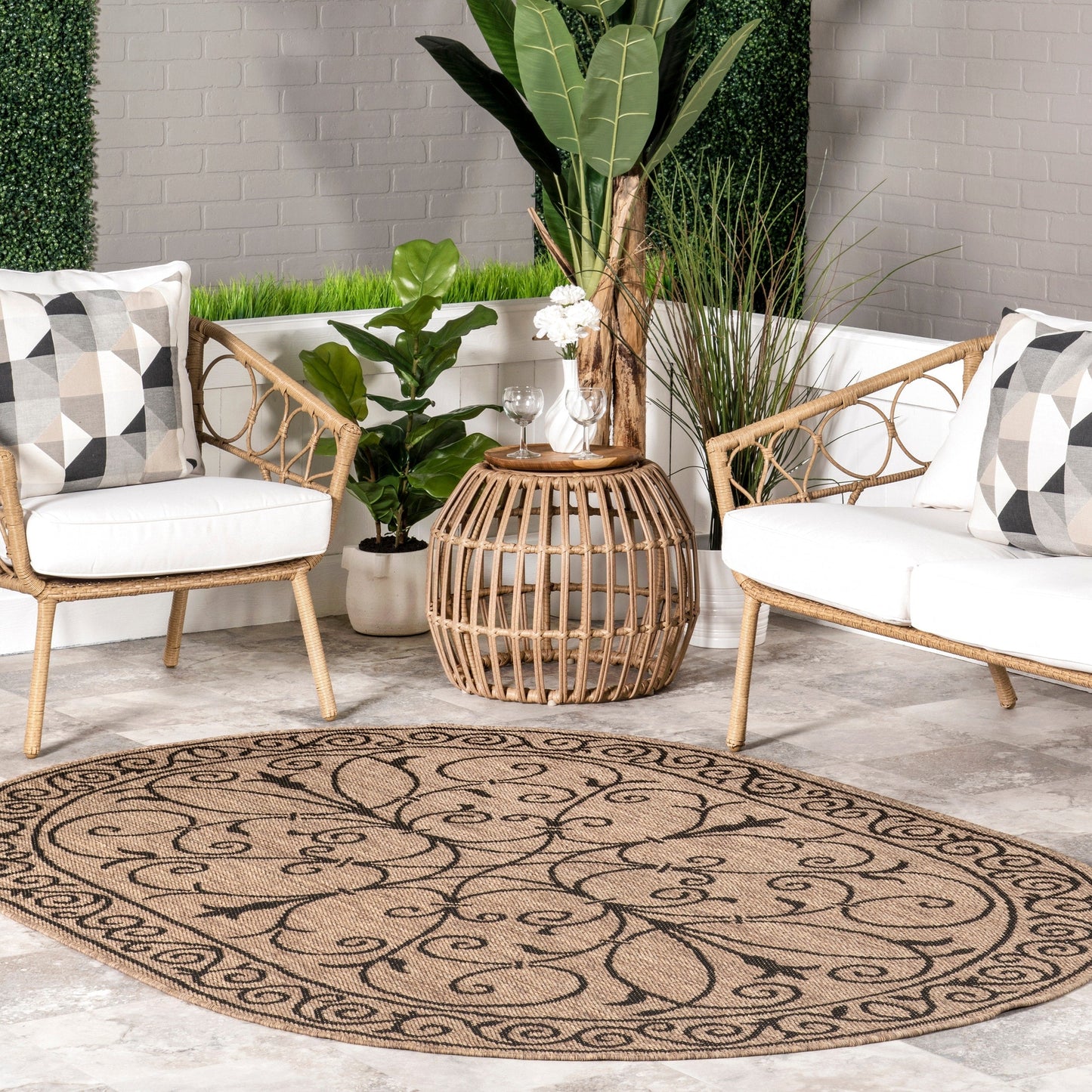 Nuloom Kathleen Traditional Indoor/Outdoor Area Rug
