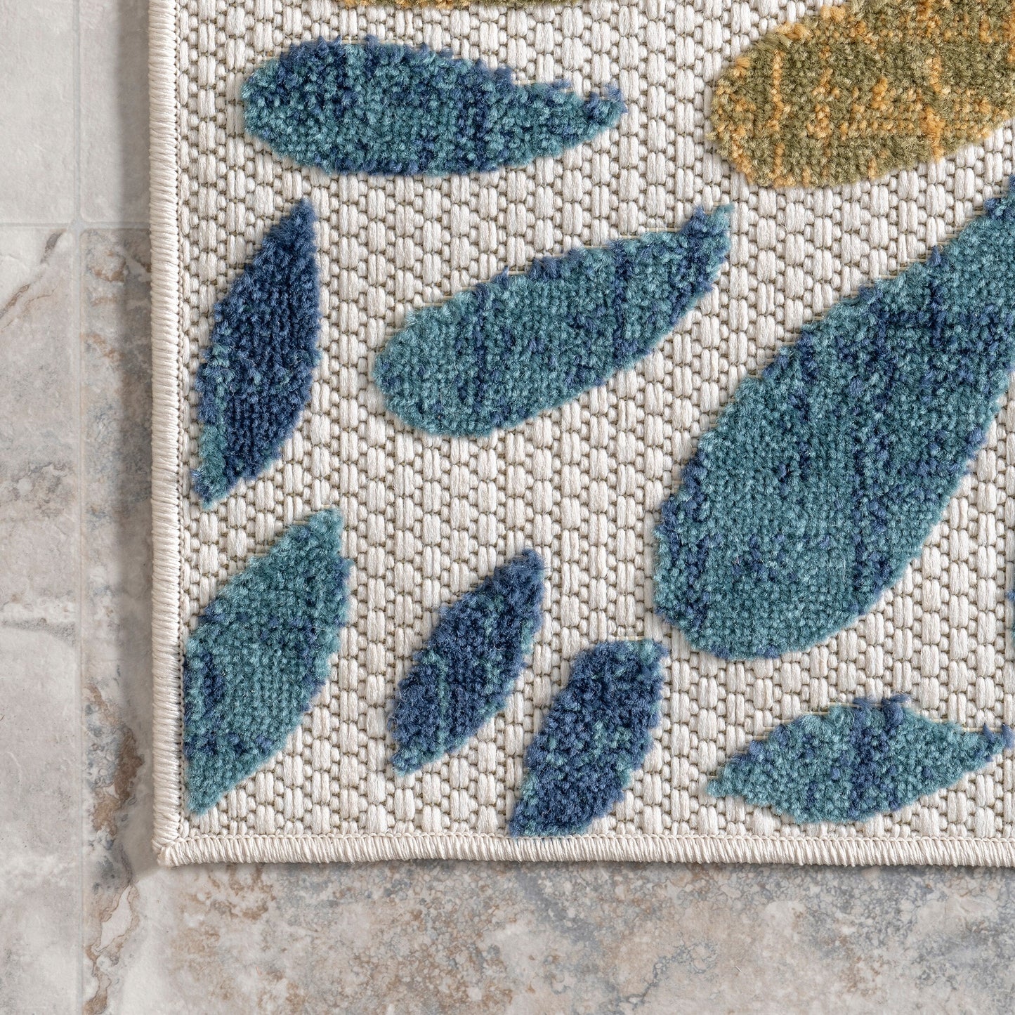 Nuloom Ronda Bold Floral Indoor/Outdoor Area Rug