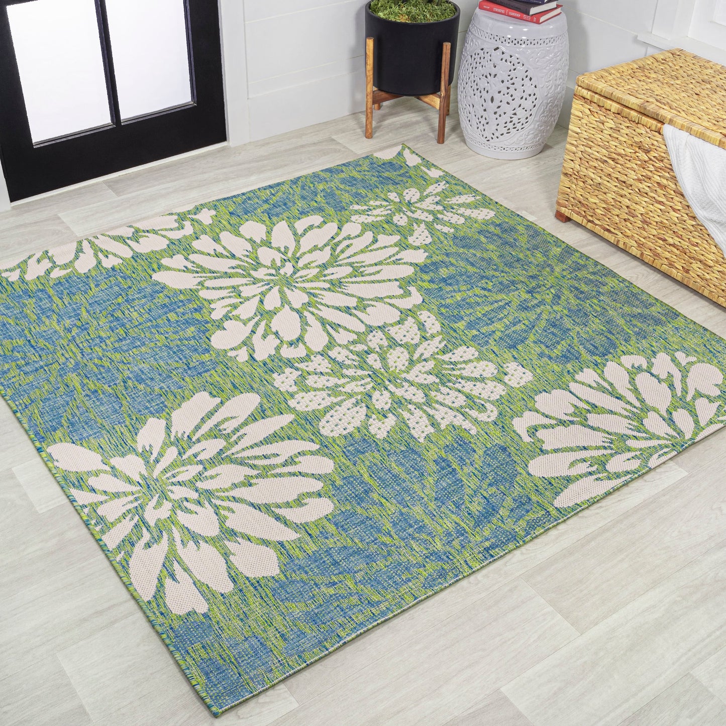 JONATHAN Y Floral Textured Weave Indoor/Outdoor Area Rug