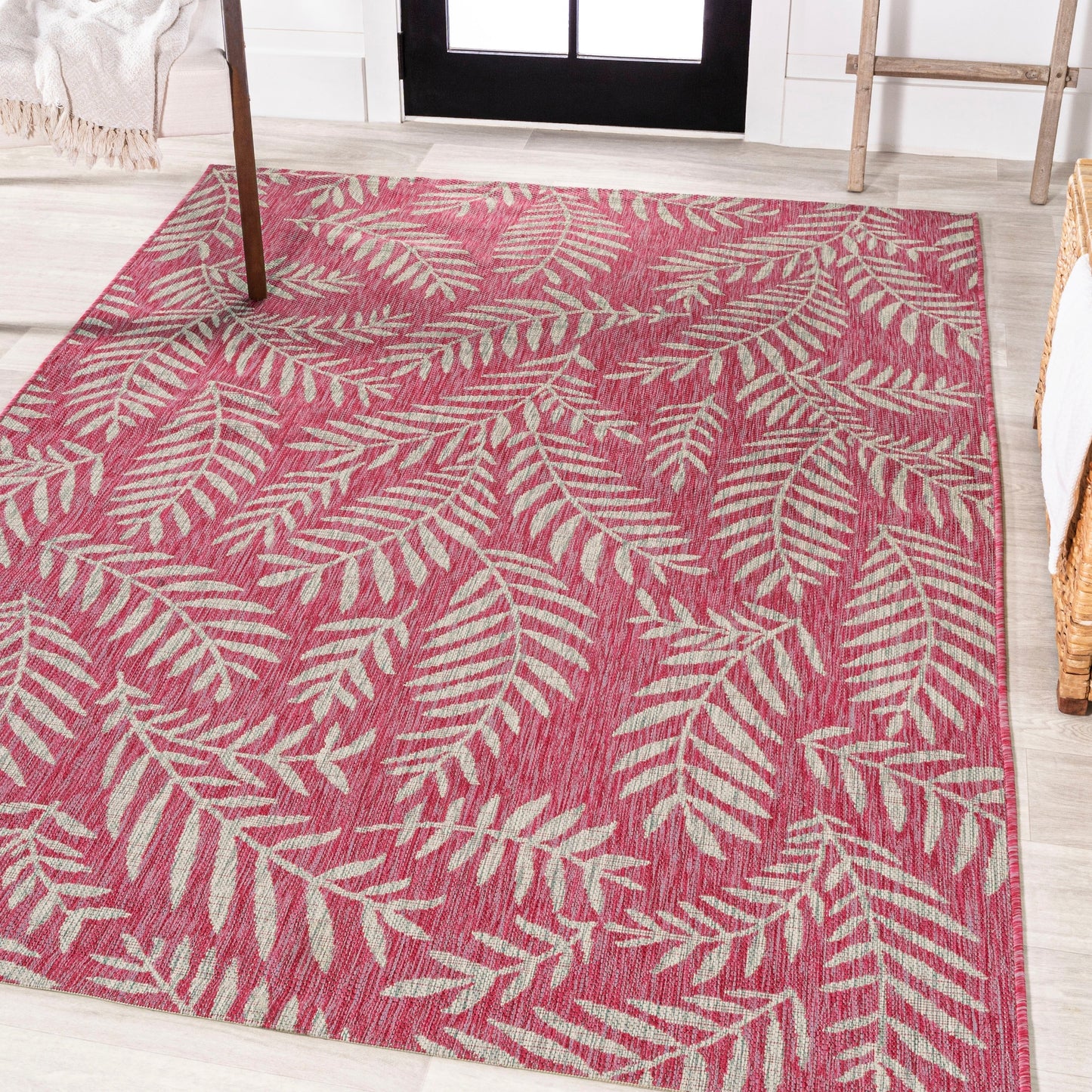 JONATHAN Y Galon Palm Frond Indoor/Outdoor Area Rug