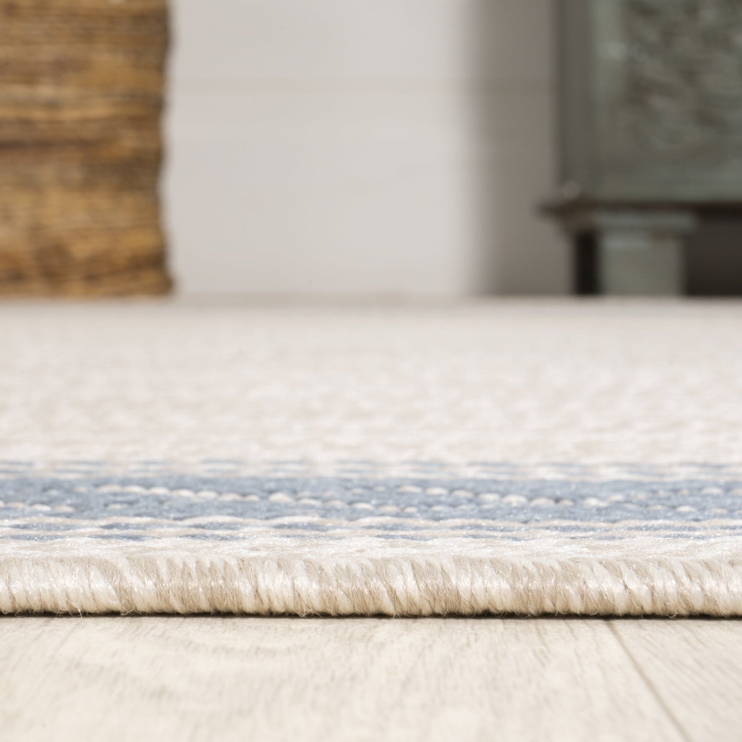 JONATHAN Y Havana Classic Diamond Border Indoor/Outdoor Area Rug