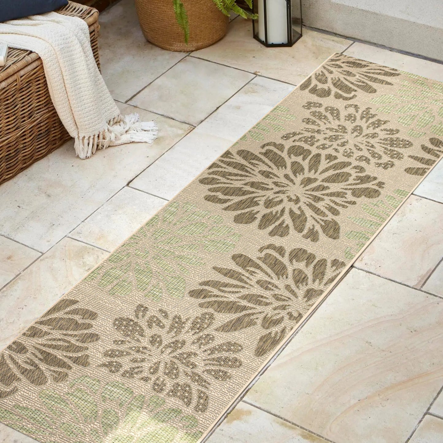 JONATHAN Y Floral Textured Weave Indoor/Outdoor Area Rug