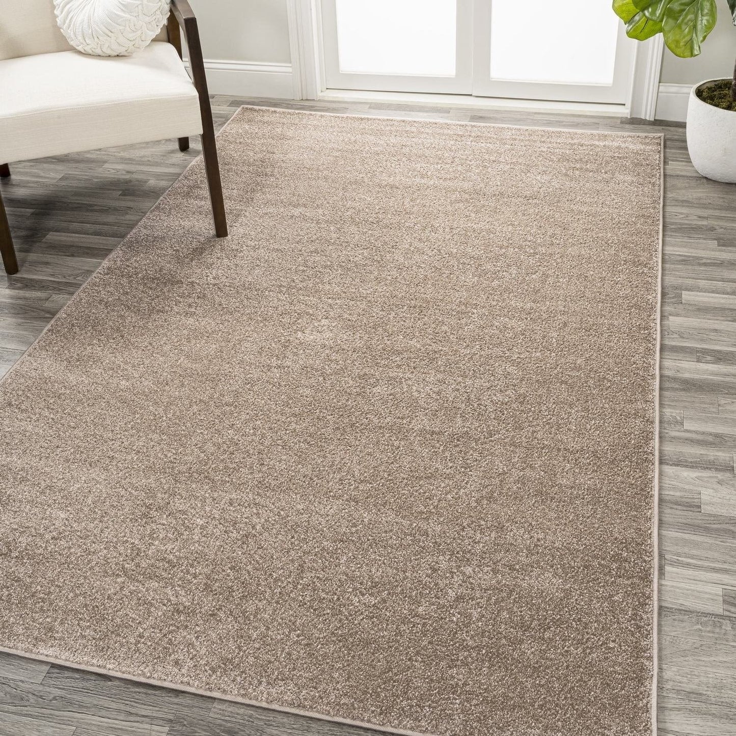 JONATHAN Y Tumbling Solid Low-Pile Area Rug