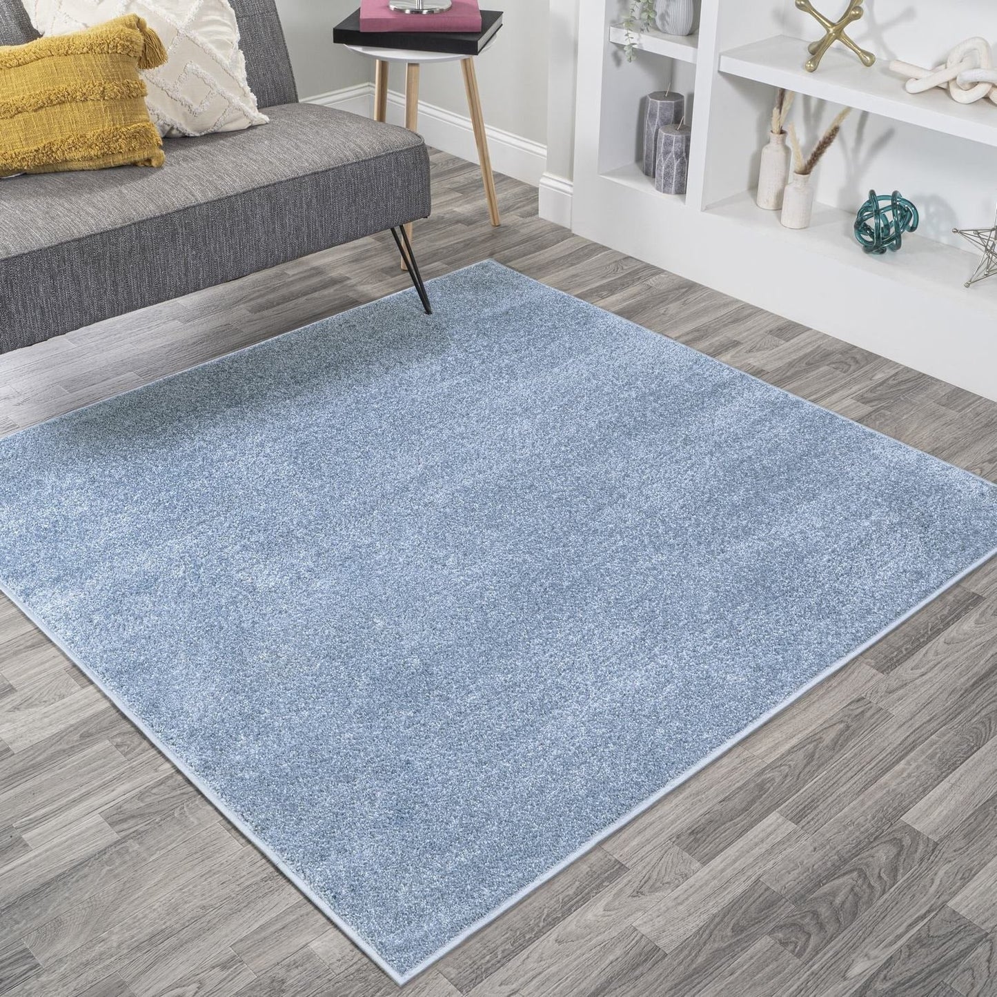 JONATHAN Y Tumbling Solid Low-Pile Area Rug