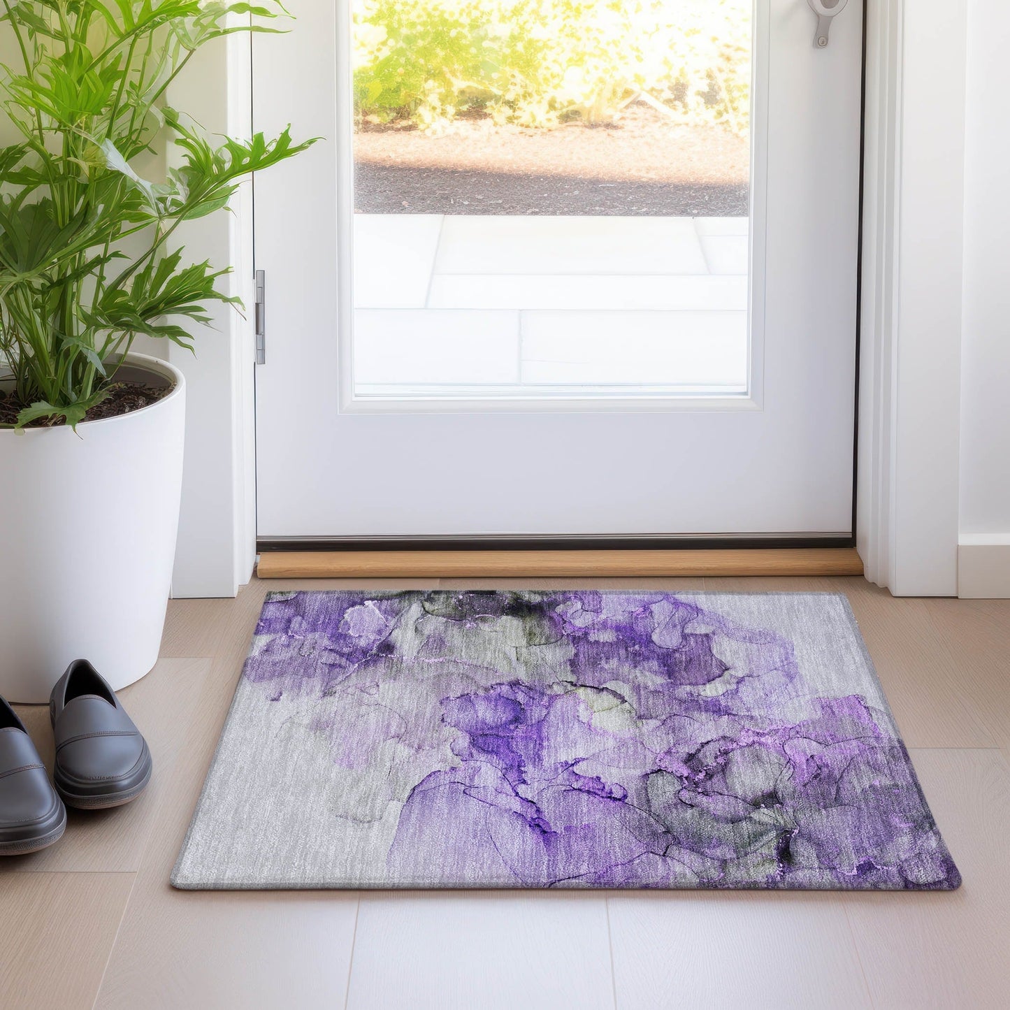 Machine Washable Indoor/ Outdoor Abstract Chantille Rug