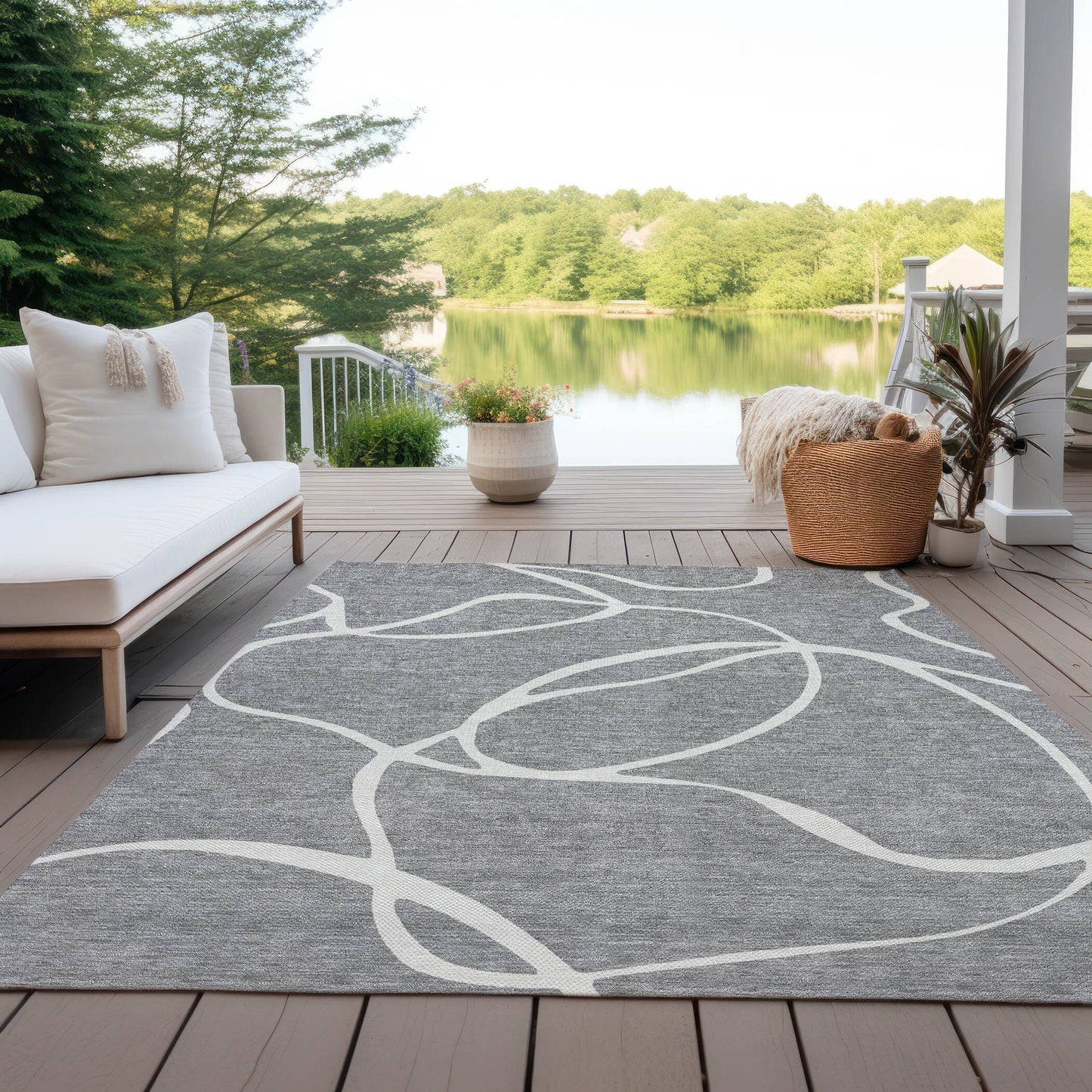 Machine Washable Indoor/ Outdoor Abstract Modern Chantille Rug