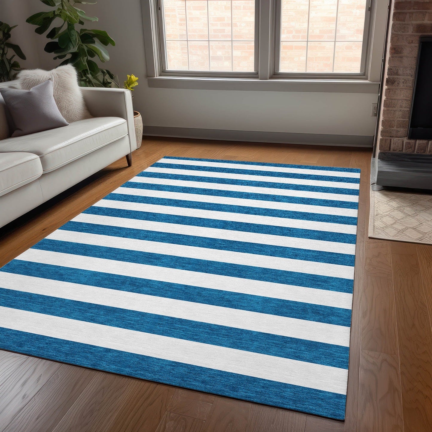 Machine Washable Indoor/ Outdoor Cabana Stripe Chantille Rug