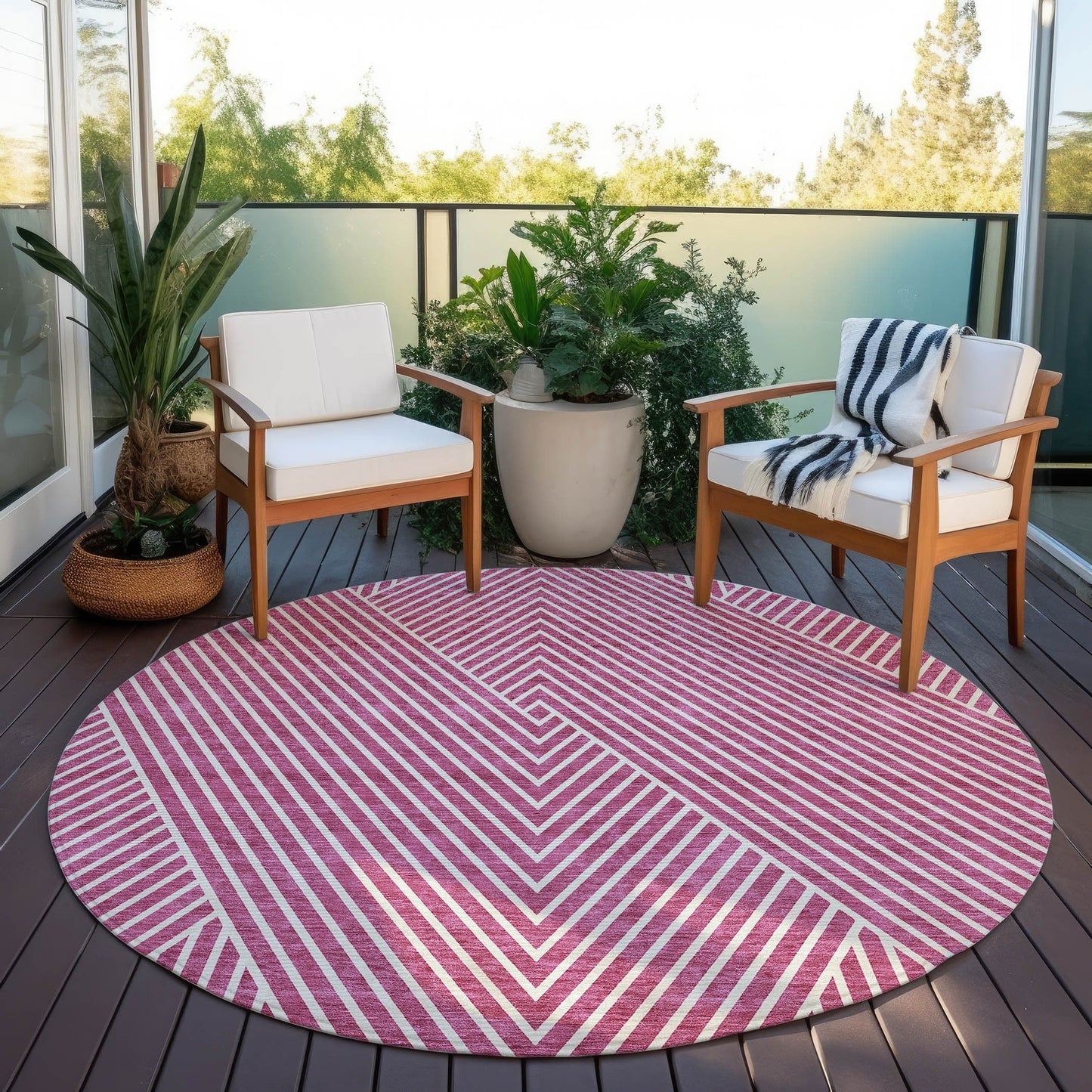 Machine Washable Indoor/ Outdoor Modern Geo Chantille Rug