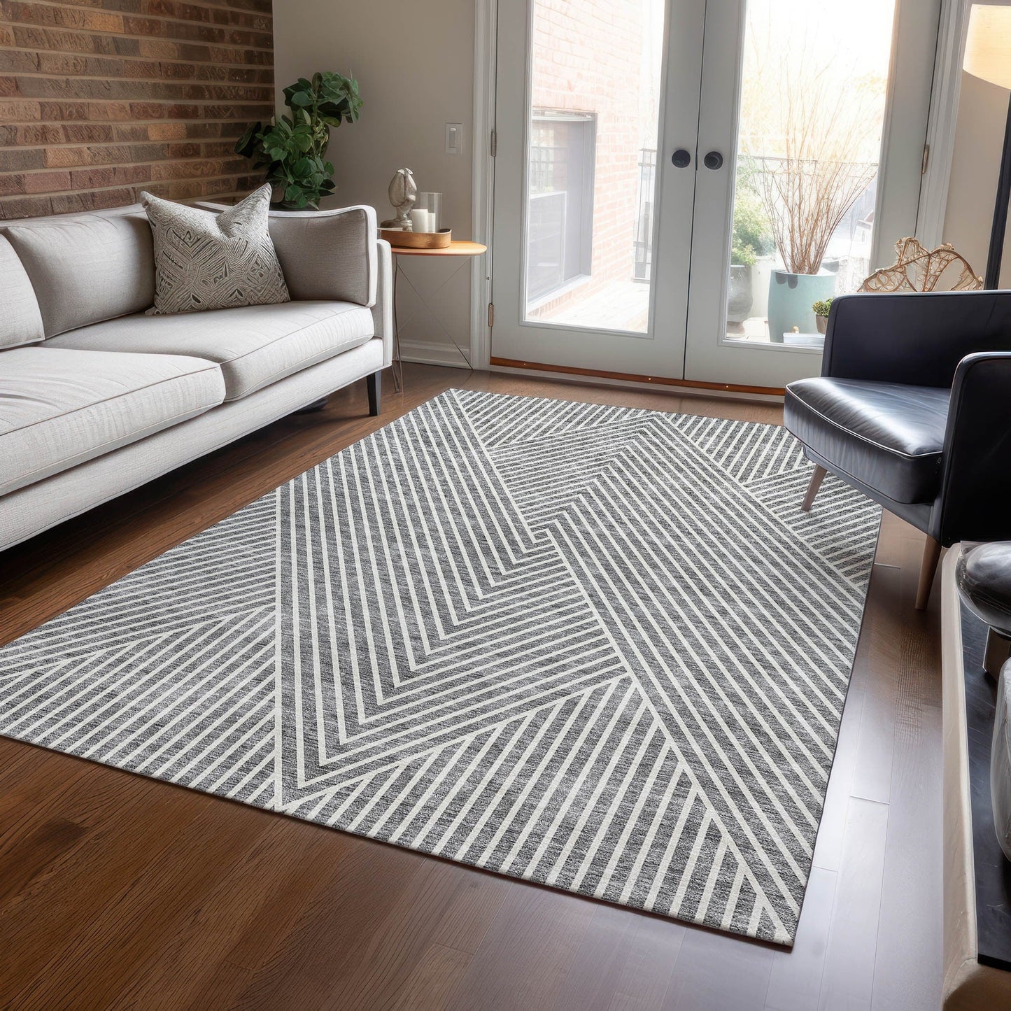 Machine Washable Indoor/ Outdoor Modern Geo Chantille Rug