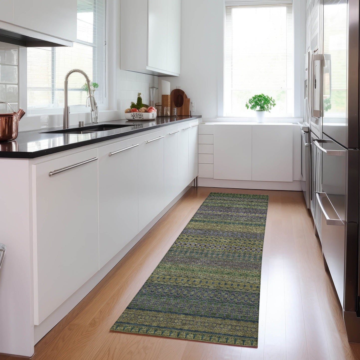 Machine Washable Indoor/ Outdoor Moroccan Stripes Chantille Rug