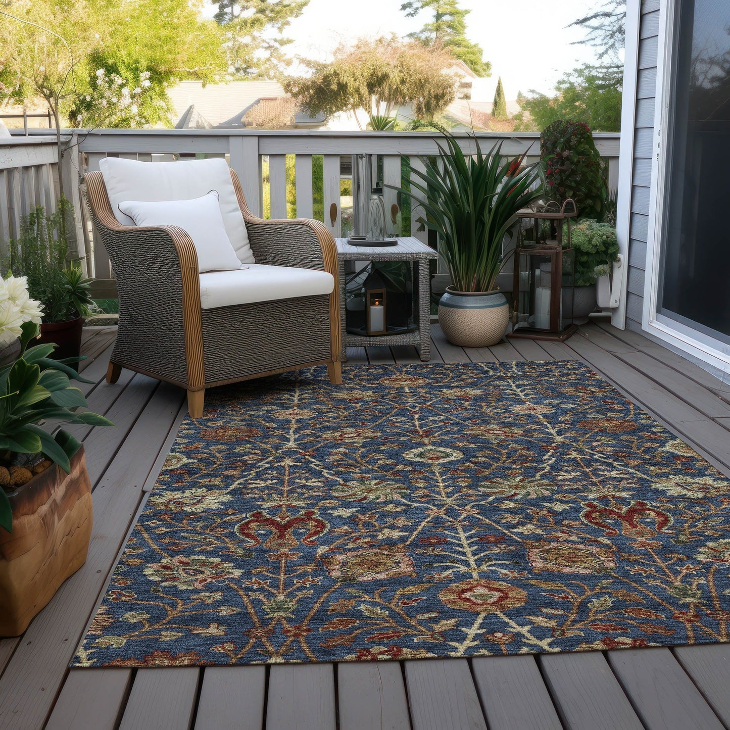 Machine Washable Indoor/ Outdoor Traditional Kashan Chantille Rug