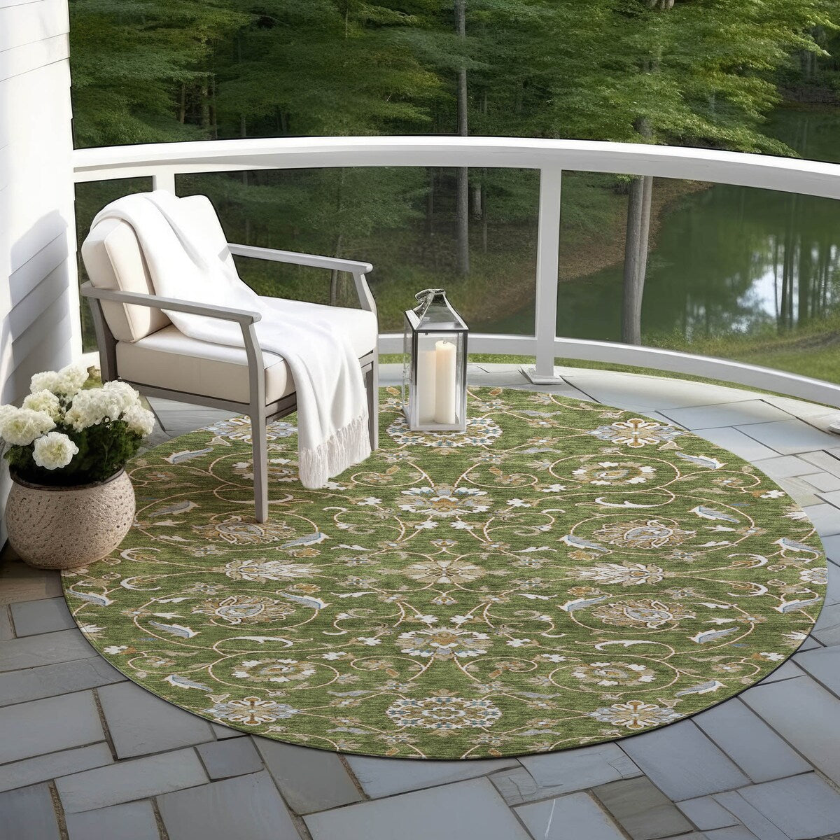 Machine Washable Indoor/ Outdoor Traditional KashanChantille Rug