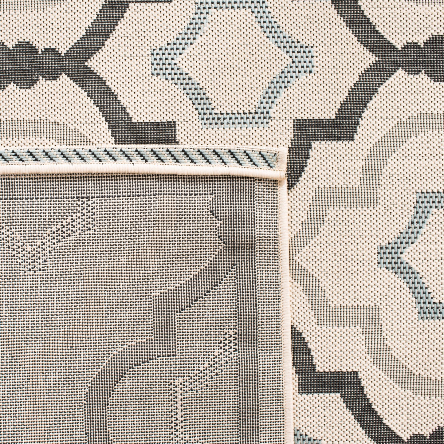 SAFAVIEH Courtyard Oyvor Indoor/ Outdoor Waterproof Patio Backyard Rug