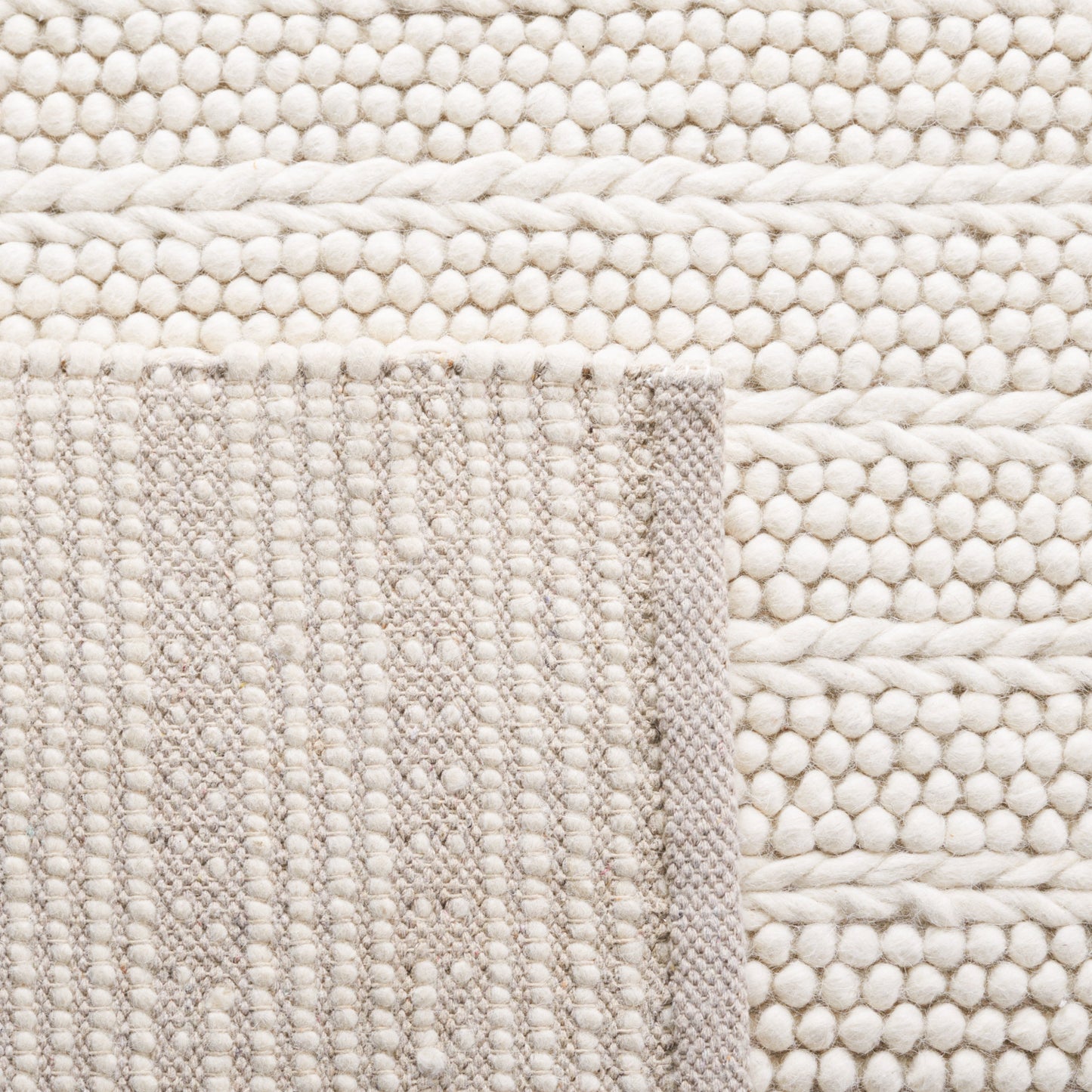 SAFAVIEH Handmade Natura Sanjulata Wool Rug