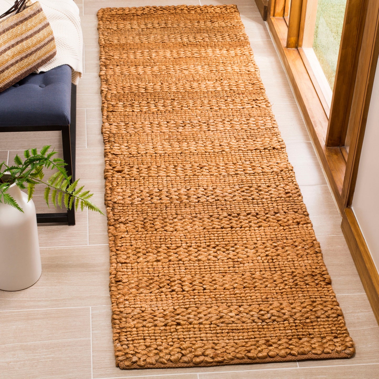SAFAVIEH Handmade Natural Fiber Zaniyah Jute Rug
