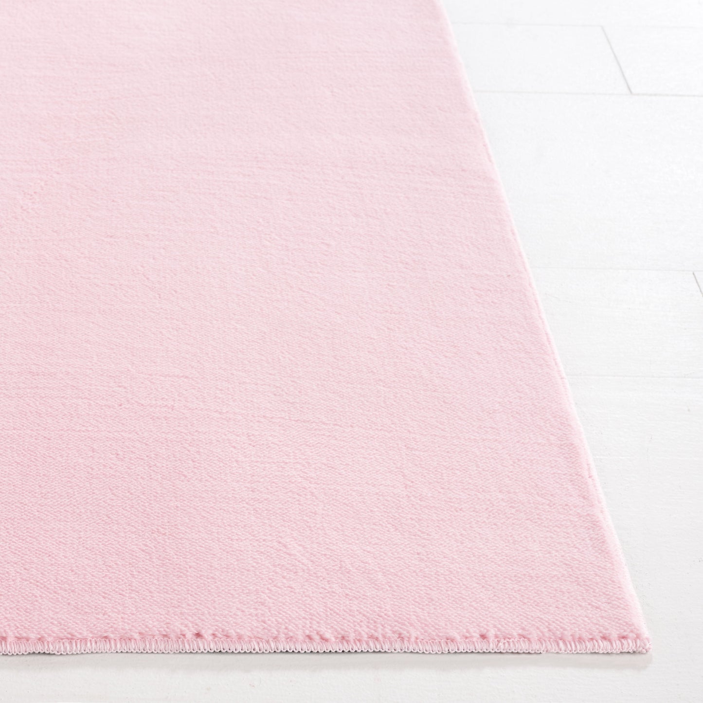 SAFAVIEH Loft Saundra Contemporary Machine Washable Rug