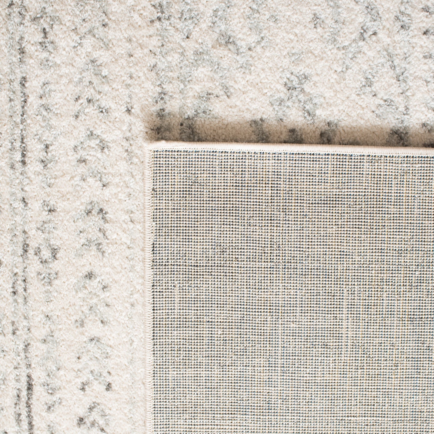 SAFAVIEH Tulum Vetuta Moroccan Boho Chic Area Rug
