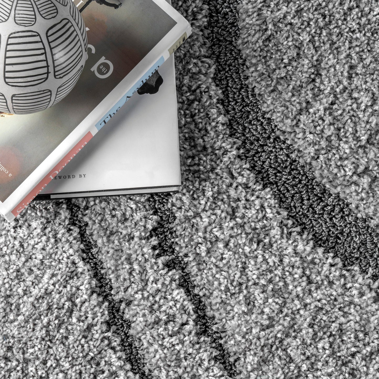 Nuloom Krista Contemporary Swirls Shag Area Rug