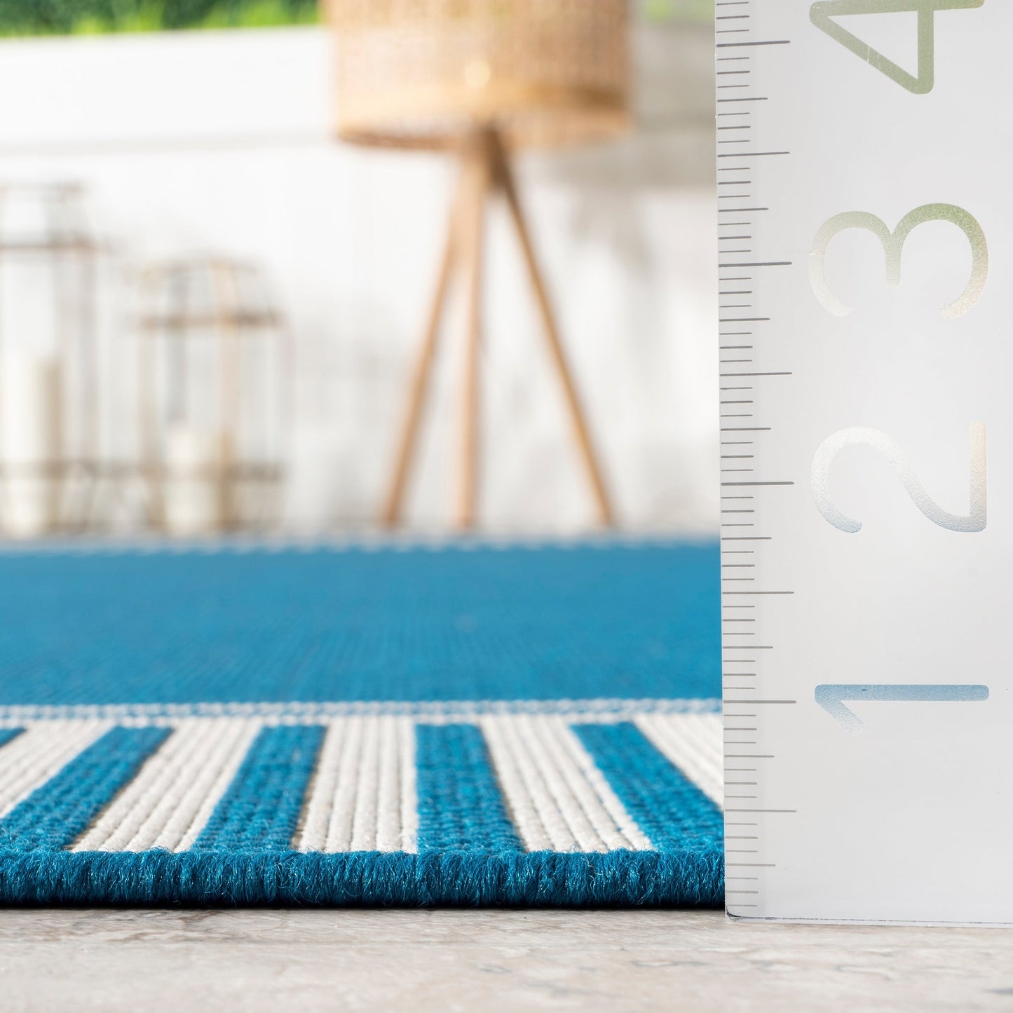 Nuloom Leah Classic Bordered Indoor/Outdoor Area Rug