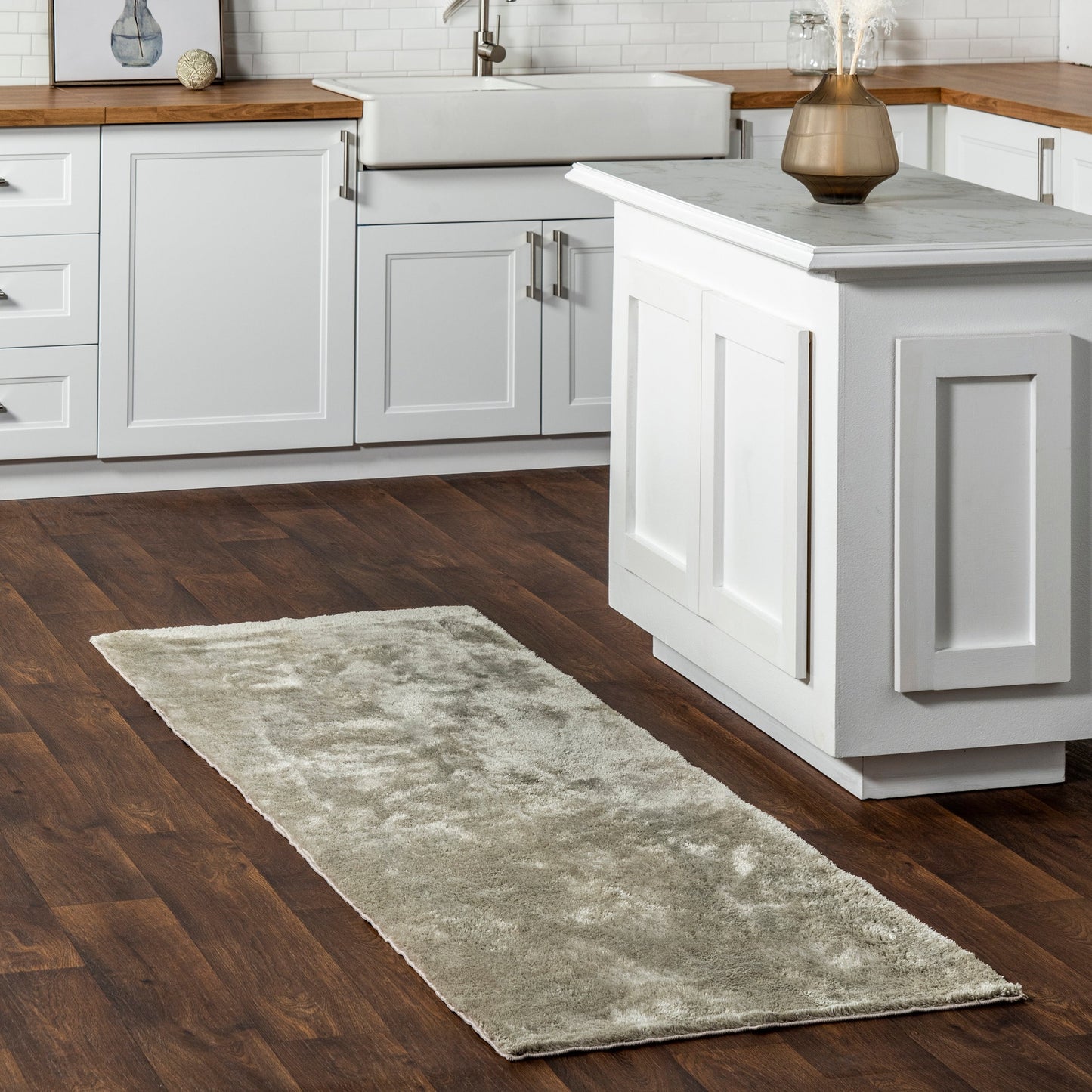 Nuloom Loni SuperiorWash Solid Machine Washable Shag Area Rug