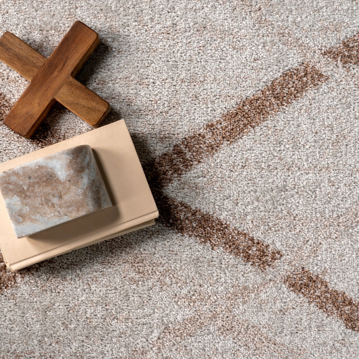 Nuloom Skylar Modern Abstract Area Rug