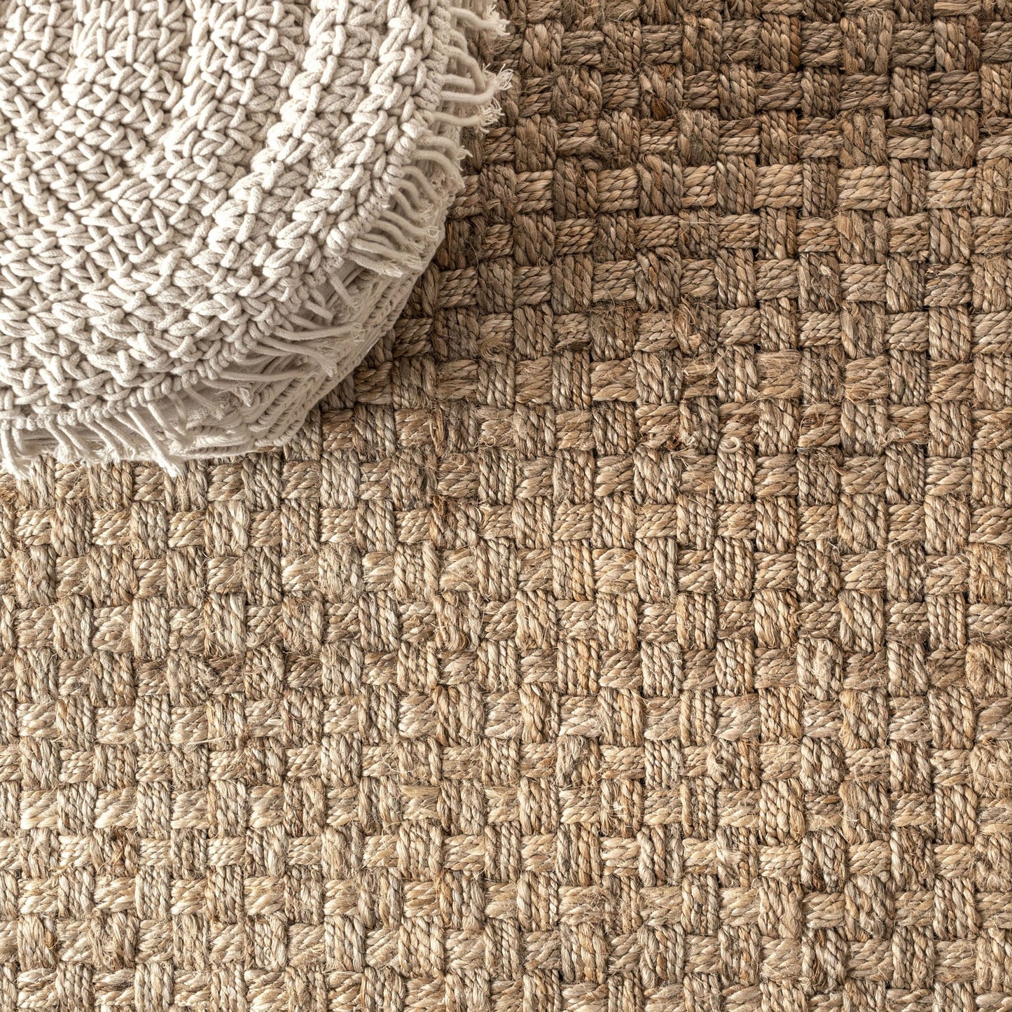 JONATHAN Y Hiro Hand Woven Boucle Chunky Jute Area Rug