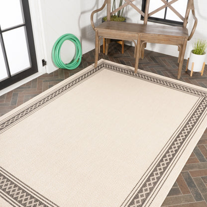 JONATHAN Y Havana Classic Diamond Border Indoor/Outdoor Area Rug