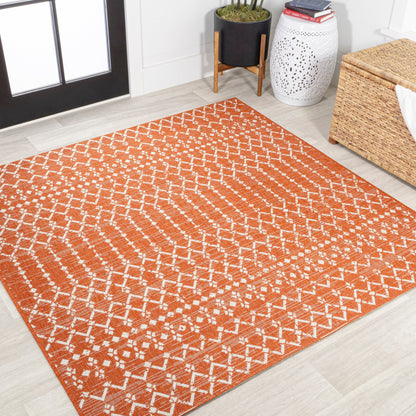 JONATHAN Y Trebol Moroccan Geometric Textured Weave Indoor/Outdoor Area Rug