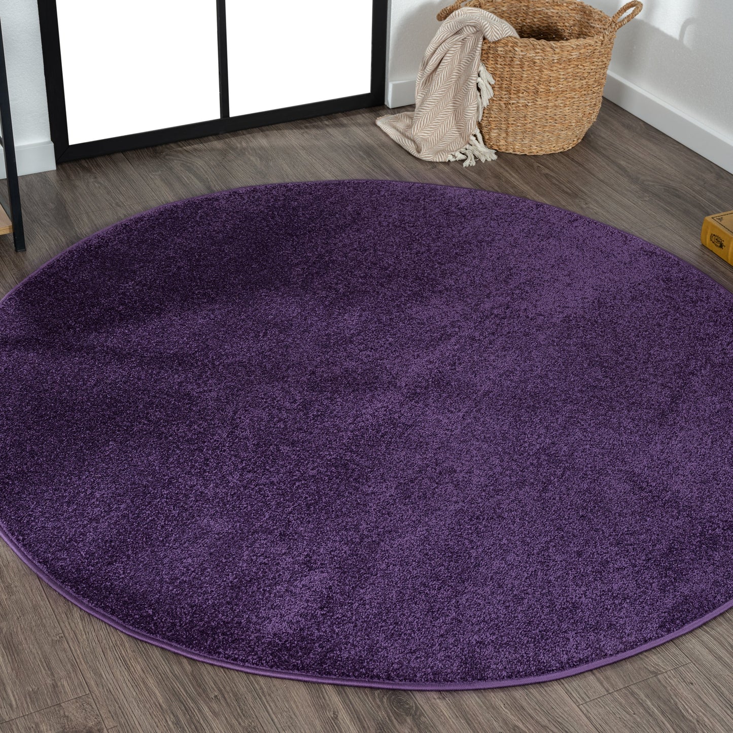 JONATHAN Y Tumbling Solid Low-Pile Area Rug