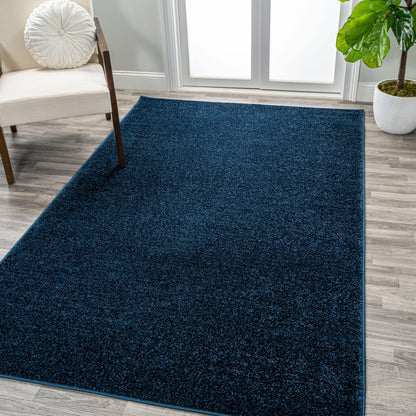 JONATHAN Y Tumbling Solid Low-Pile Area Rug