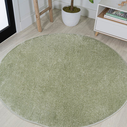 JONATHAN Y Tumbling Solid Low-Pile Area Rug