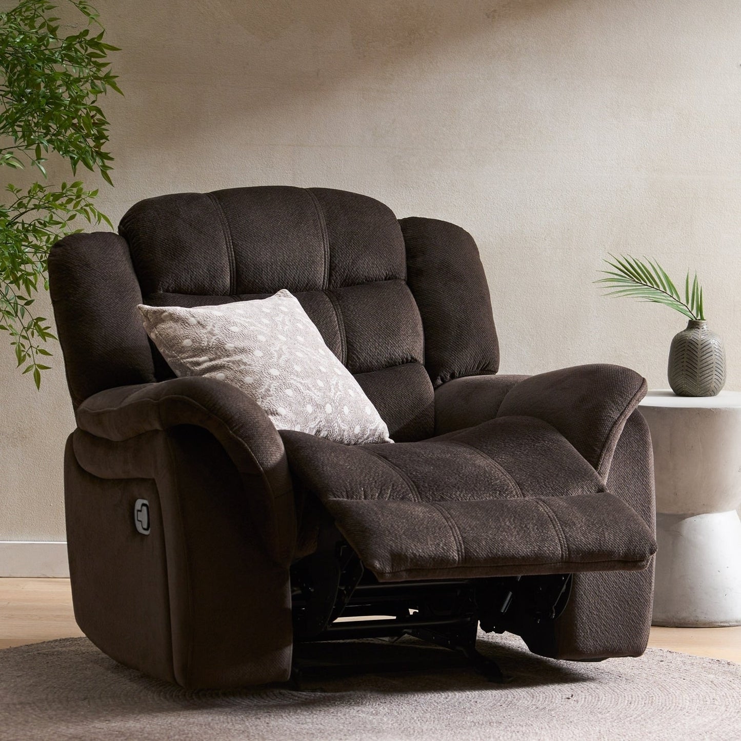 Fauteuil inclinable surdimensionné et luxueux pour une détente ultime