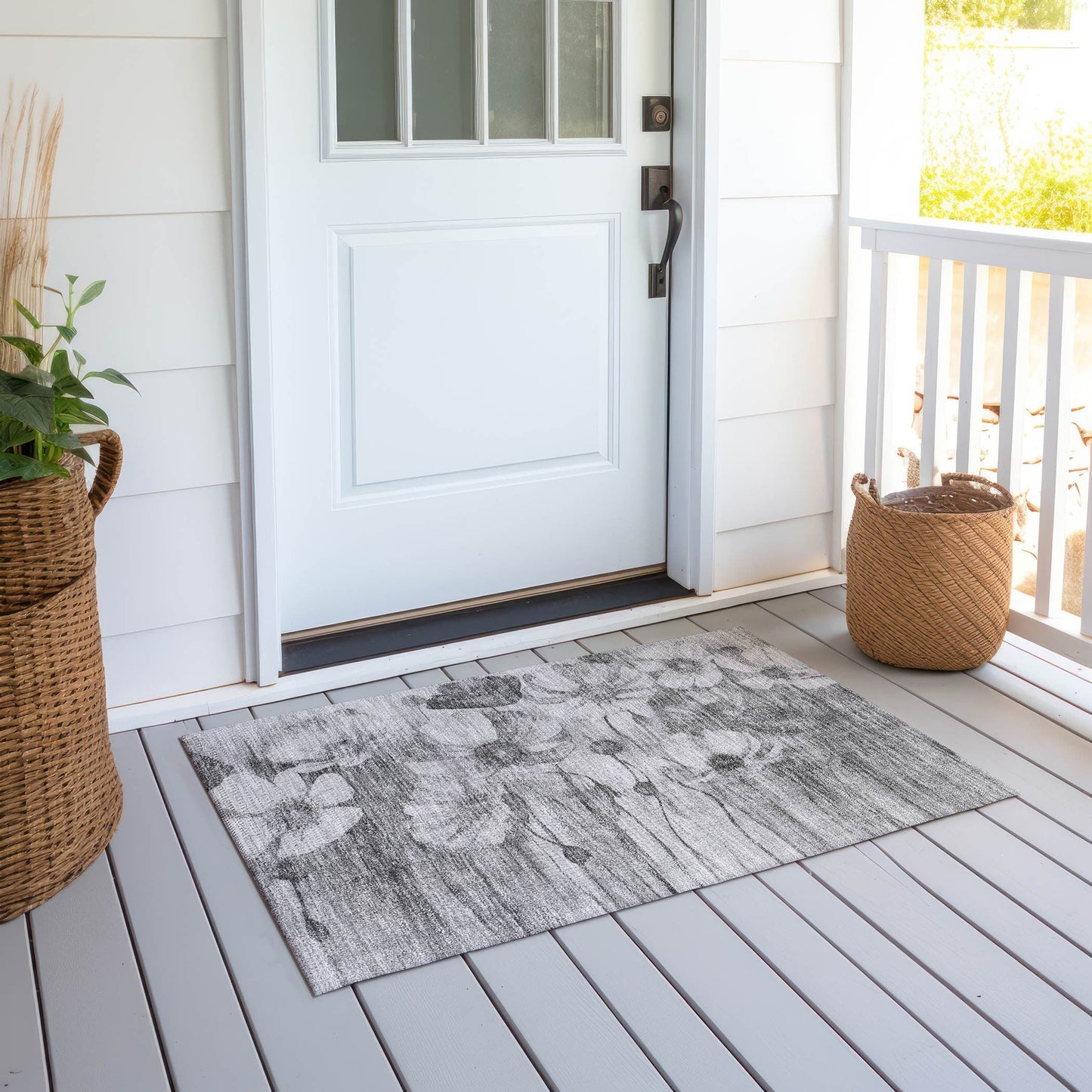 Machine Washable Indoor/ Outdoor Chantille Modern Floral Rug