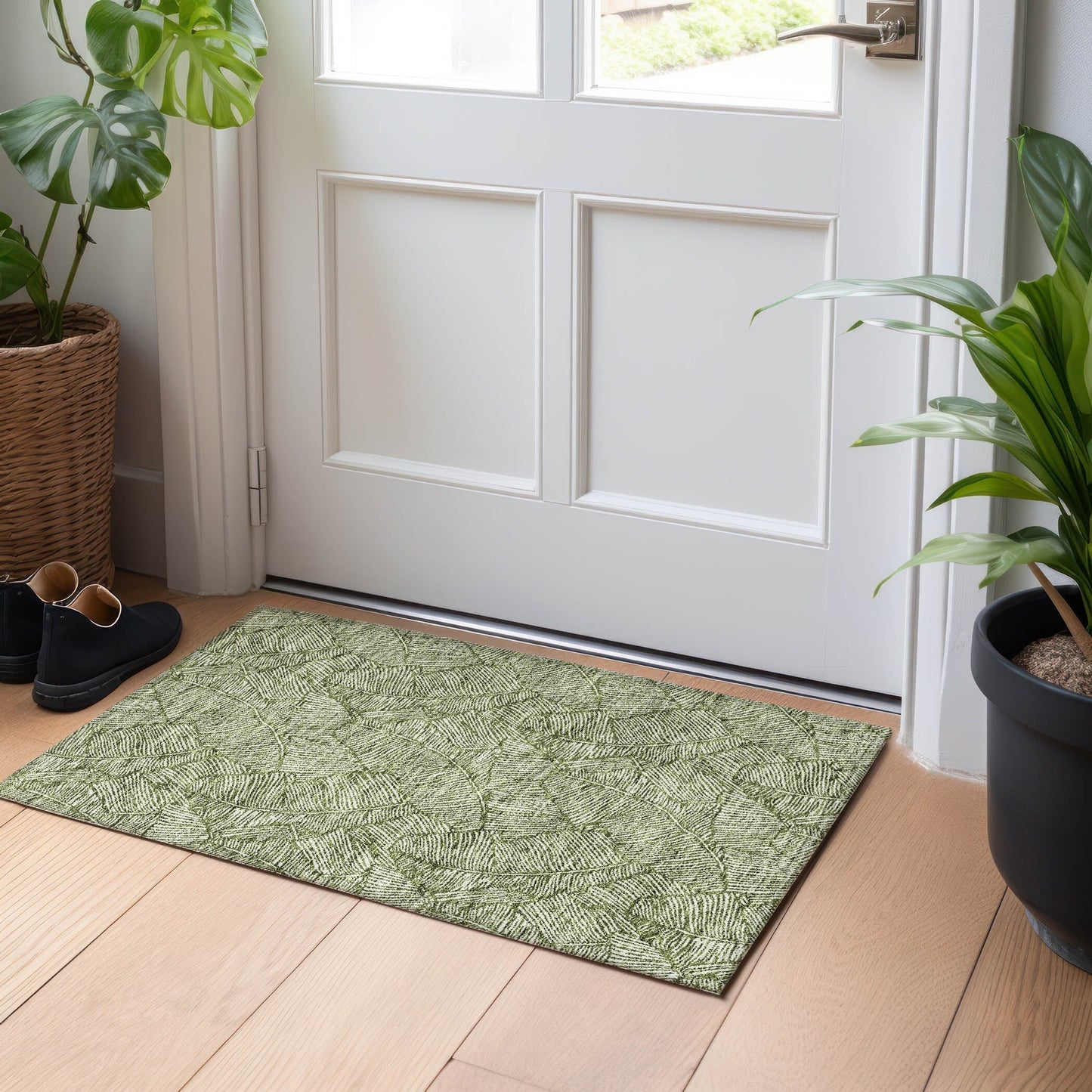 Machine Washable Indoor/ Outdoor Chantille Tropical Palm Rug