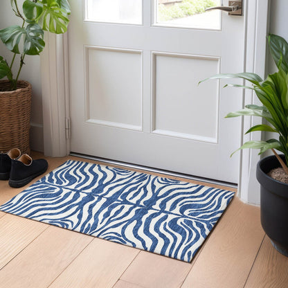 Machine Washable Indoor/ Outdoor Modern Animal Print Chantille Rug