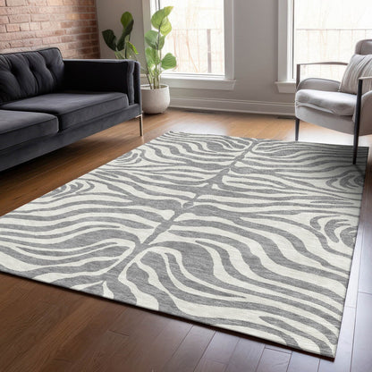 Machine Washable Indoor/ Outdoor Modern Animal Print Chantille Rug