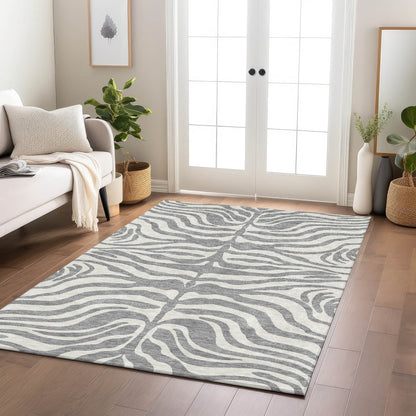 Machine Washable Indoor/ Outdoor Modern Animal Print Chantille Rug