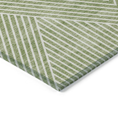 Machine Washable Indoor/ Outdoor Modern Geo Chantille Rug