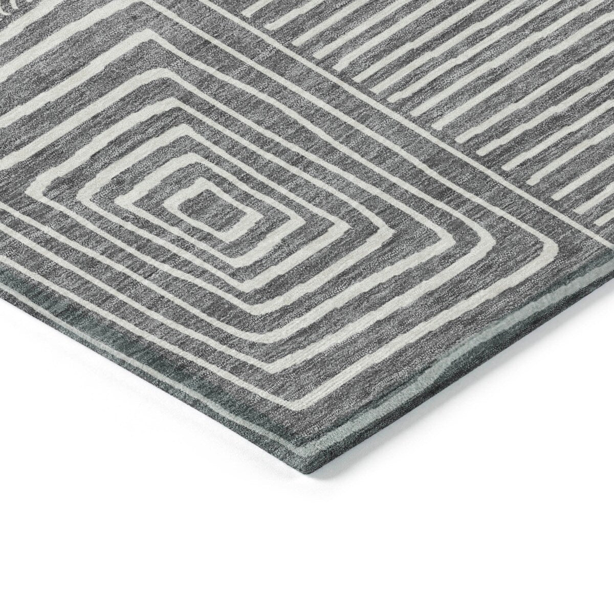 Machine Washable Indoor/ Outdoor Modern Mosaic Chantille Rug