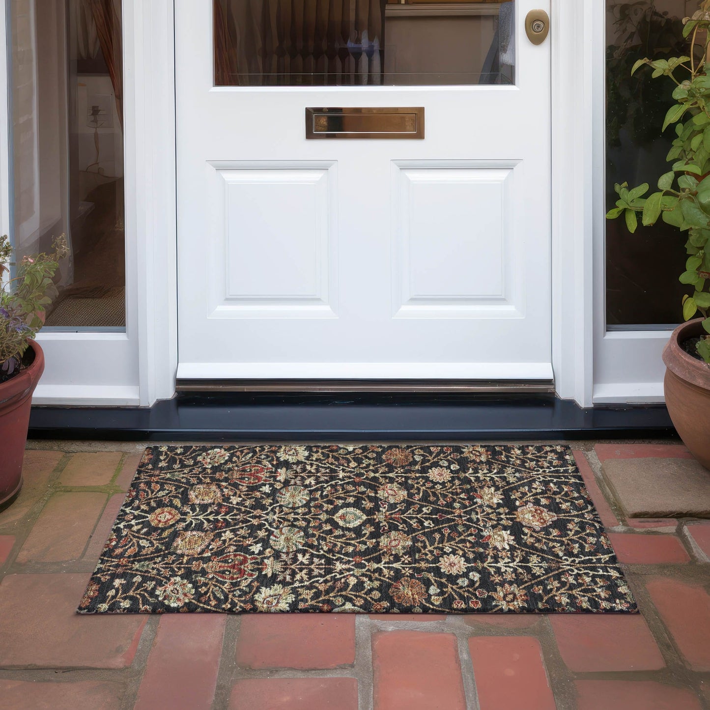 Machine Washable Indoor/ Outdoor Traditional Kashan Chantille Rug