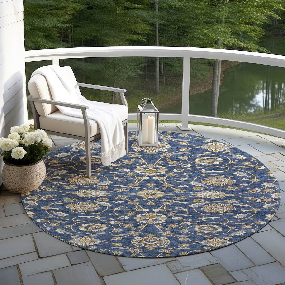 Machine Washable Indoor/ Outdoor Traditional KashanChantille Rug