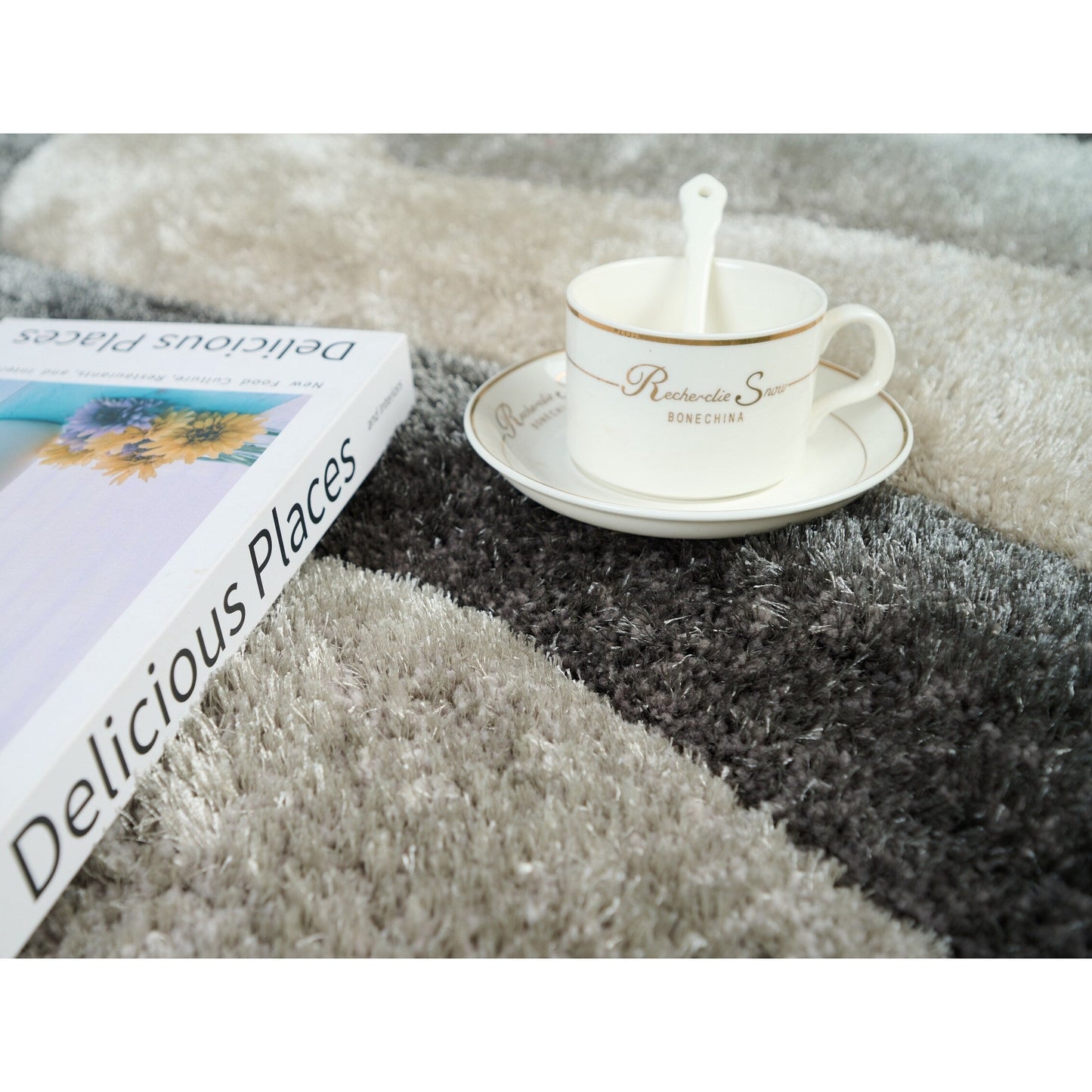 Mateos Shag Abstract Designed Area Rug