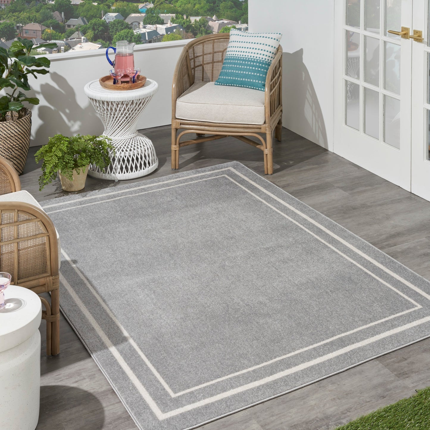 Nourison Sandy Indoor / Outdoor Solid Area Rug