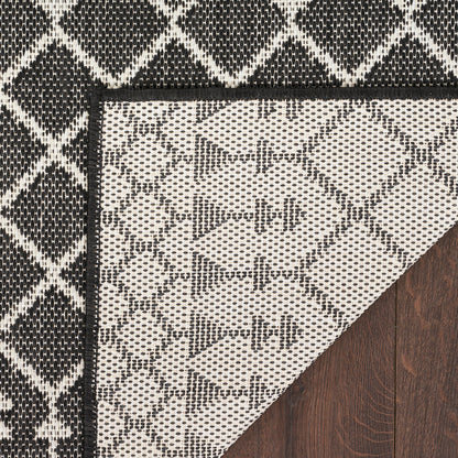 Nourison Selerno Indoor/Outdoor Moroccan Area Rug.