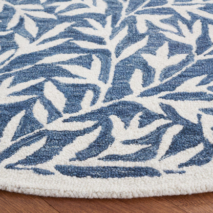 SAFAVIEH Handmade Jardin Mariegret Wool Rug