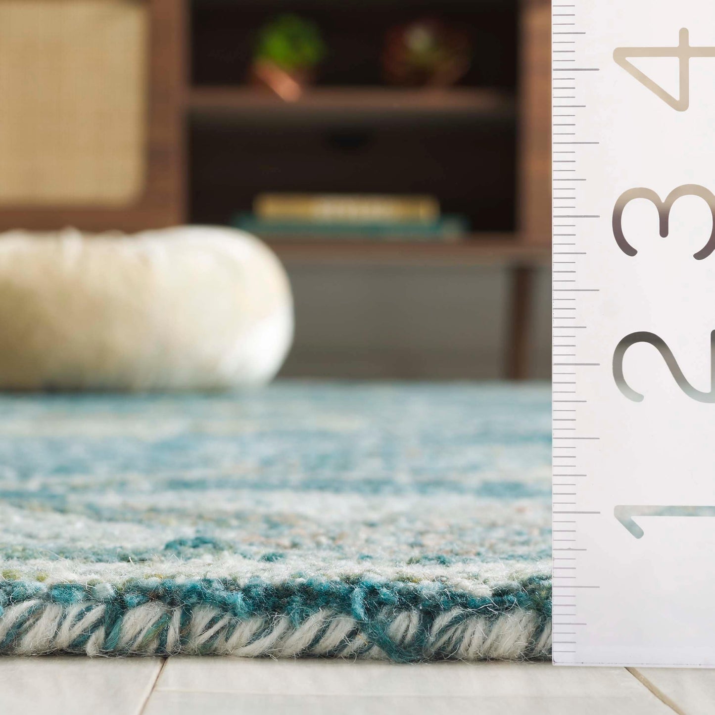 SAFAVIEH Handmade Marquee Carlijn Modern Medallion Wool Rug