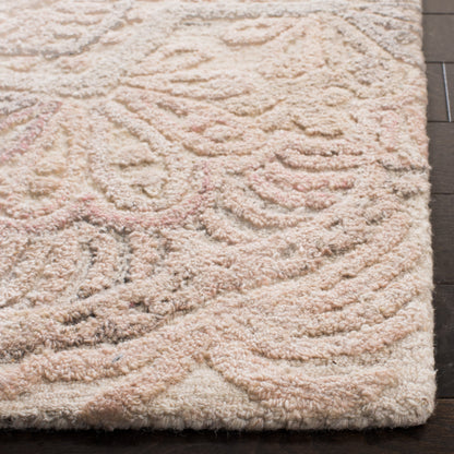 SAFAVIEH Handmade Marquee Carlijn Modern Medallion Wool Rug