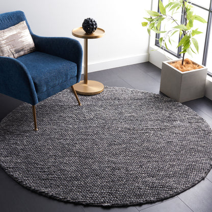 SAFAVIEH Handmade Natura Gonnie Wool Rug